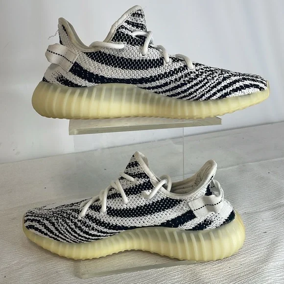 YEEZY BOOST 350 V2 "Zebra” FTL-08-126 - Picture 2 of 7